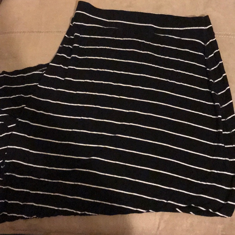 OLD NAVY MAXI SKIRT